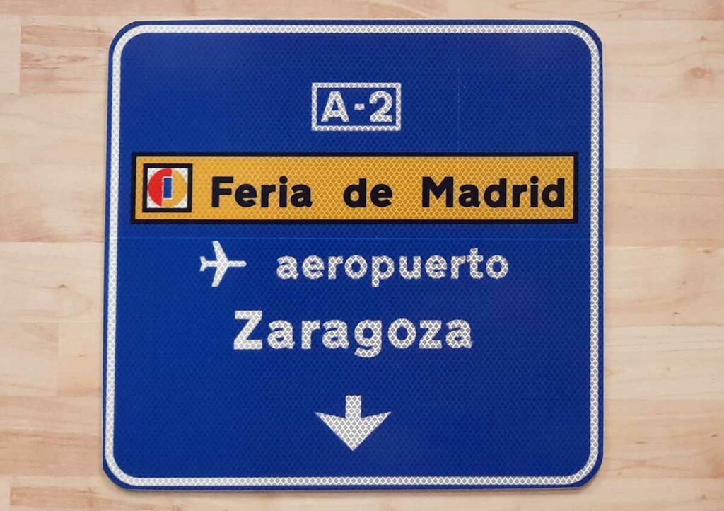 Placa señalética indicativo Feria de Madrid Aeropuerto